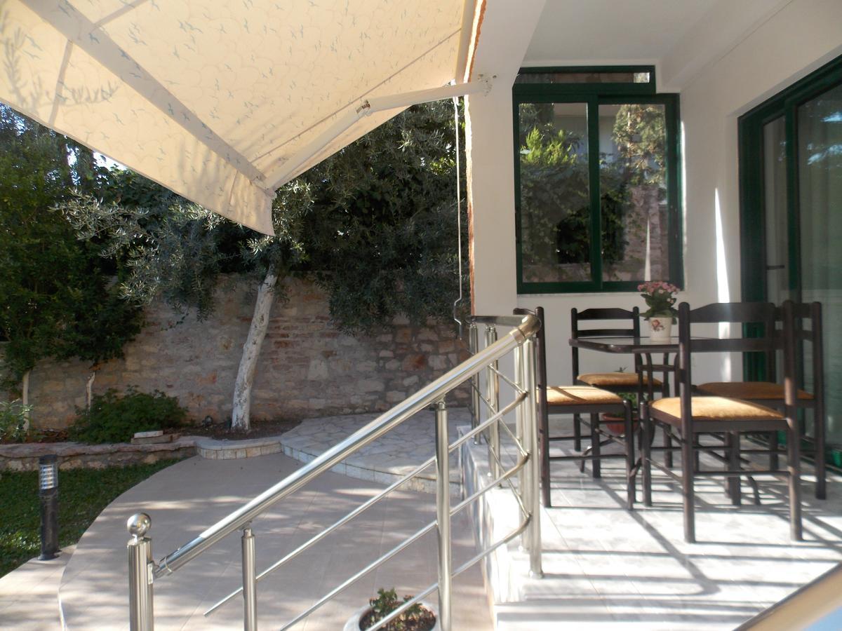 סרנדה Elvin Apartments מראה חיצוני תמונה