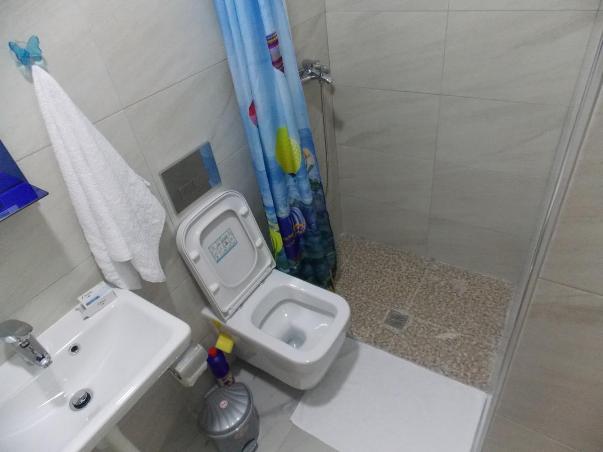 סרנדה Elvin Apartments מראה חיצוני תמונה