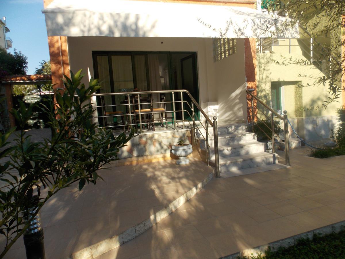סרנדה Elvin Apartments מראה חיצוני תמונה